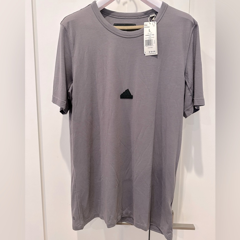 Adidas Large Mens T-shirt trace gray trendy color.  New never worn.